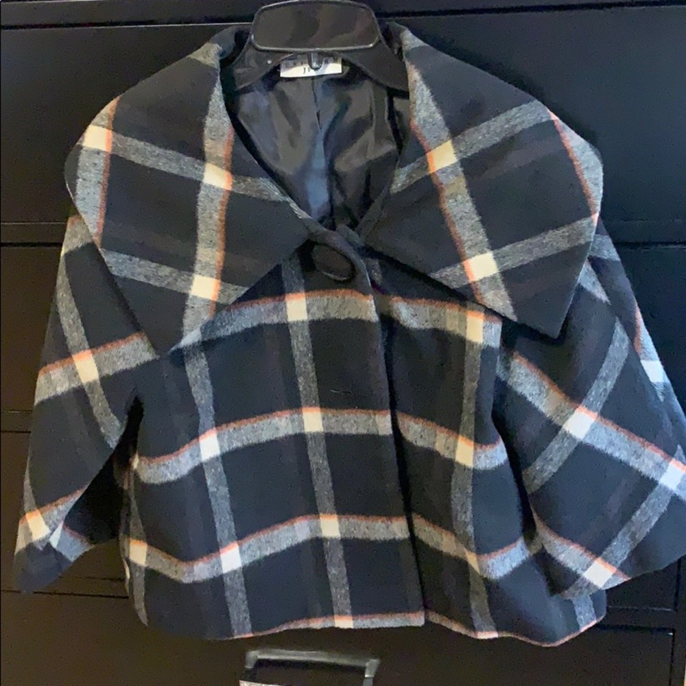 Elbow length coat
